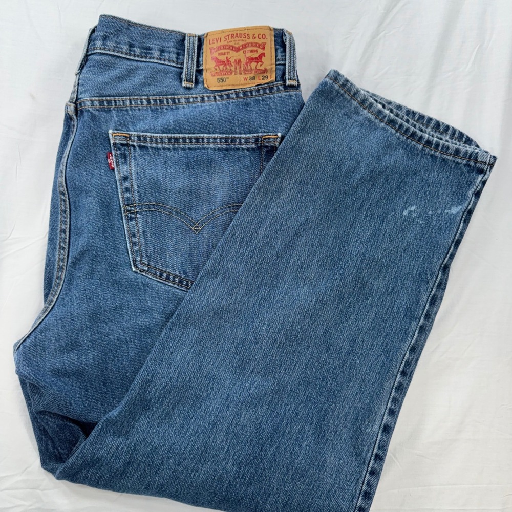Levis 550 Relaxed Fit Jeans Mens 38x29 Blue Tapered Leg Medium Wash Workwear Dad